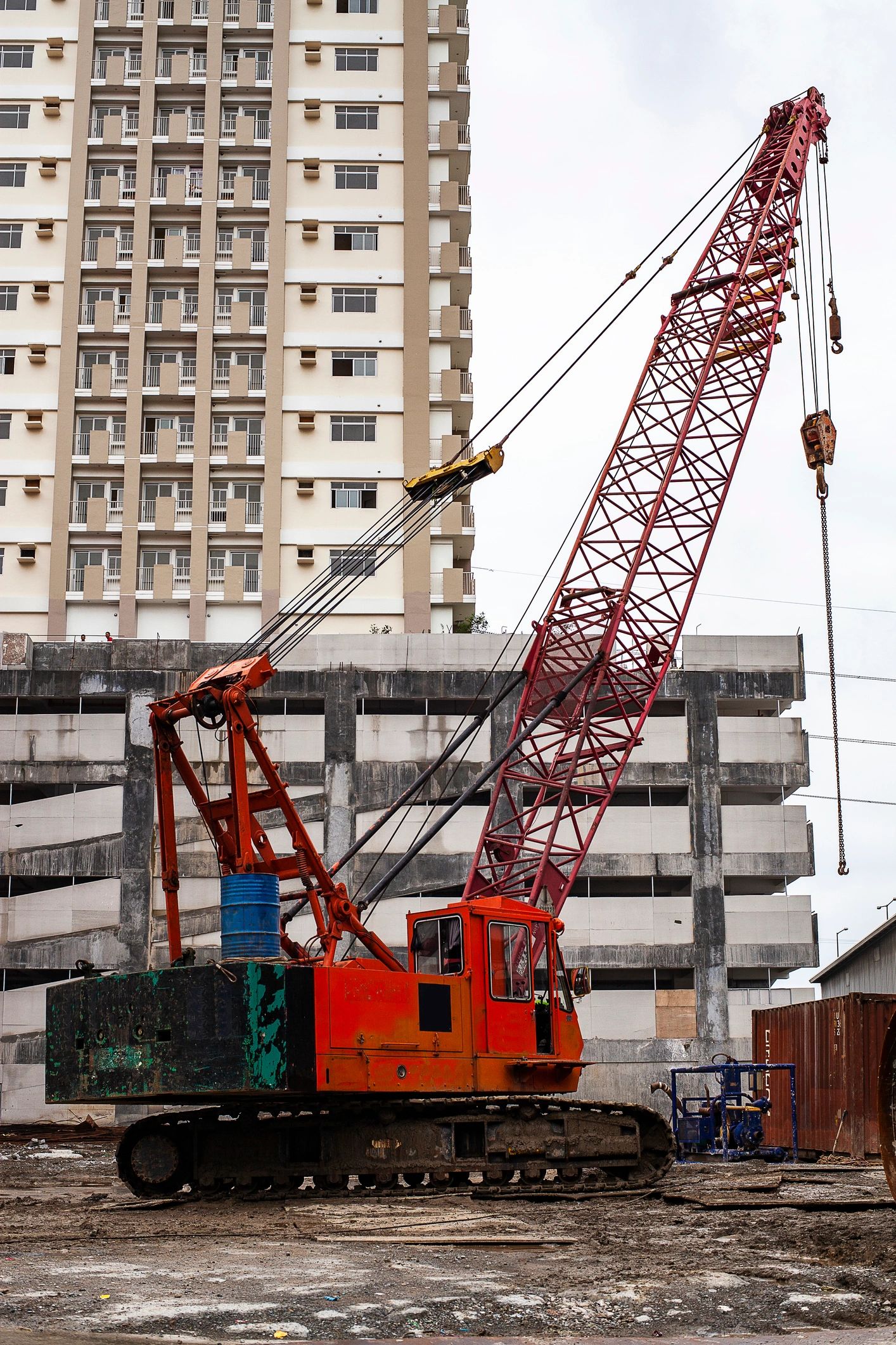 cargo handling construction site Philippines